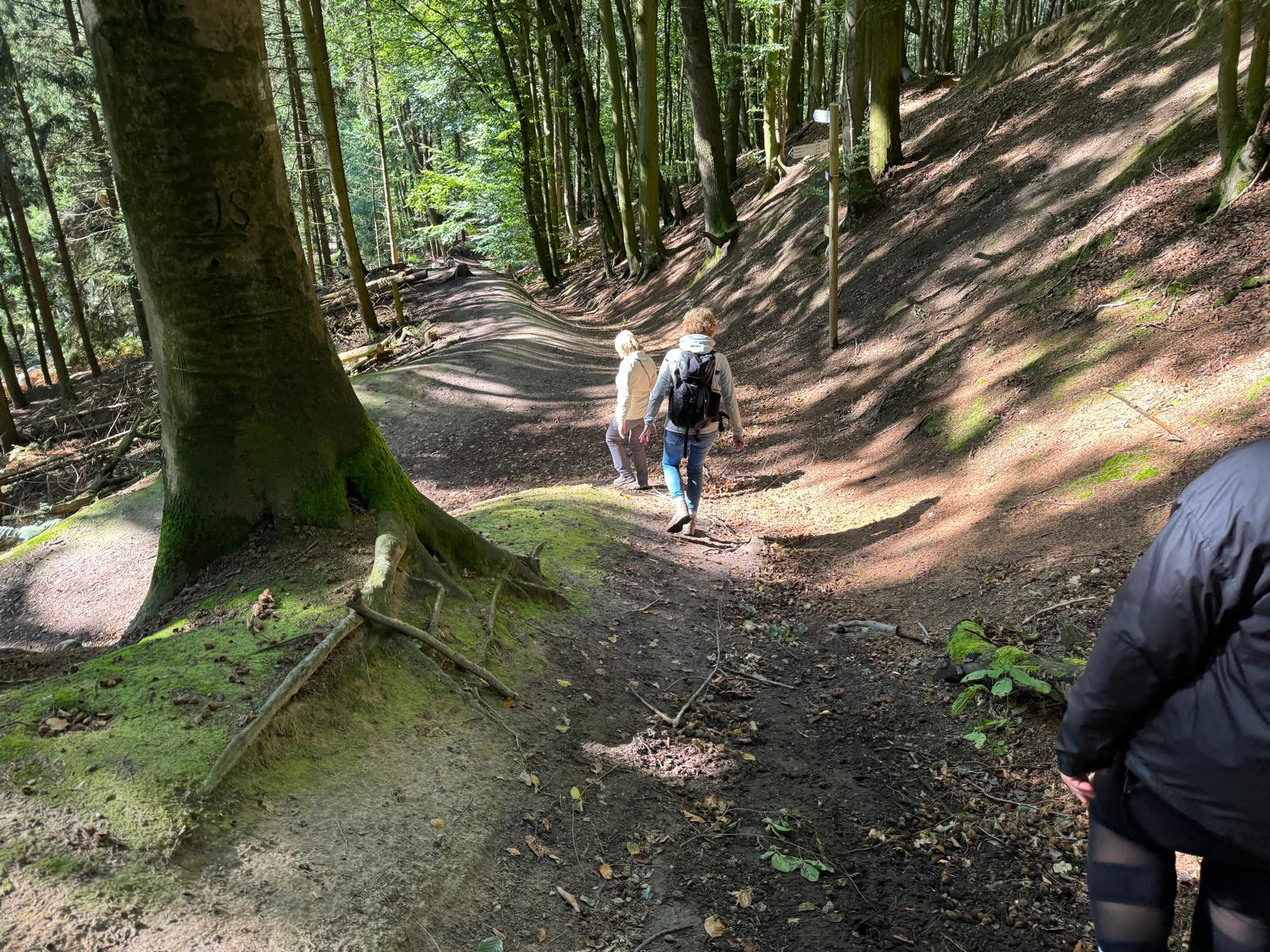 Wandern 2.0 bei Schwarz-Weiß Esch – Foto 2